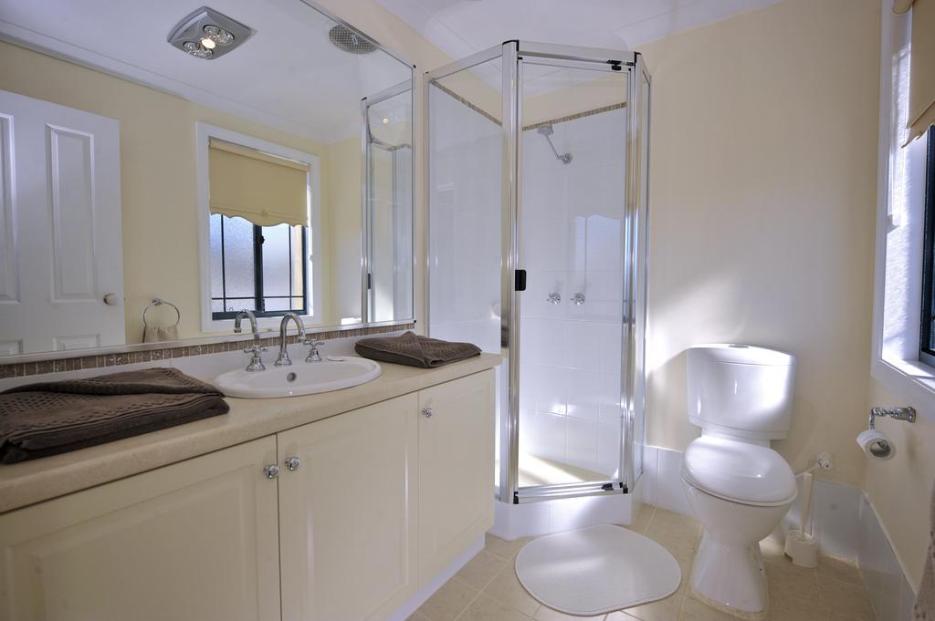 Palm Beach Manor Rockingham Ngoại thất bức ảnh
